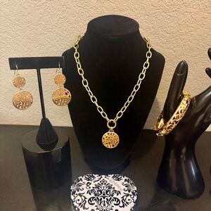 NWT *  Contempo  Medallion Necklace, Medallion Duo Wire Earrings & Bracelet